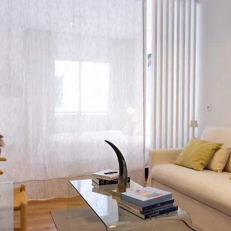 Best Location Puerta De Alcala Madrid Exterior photo