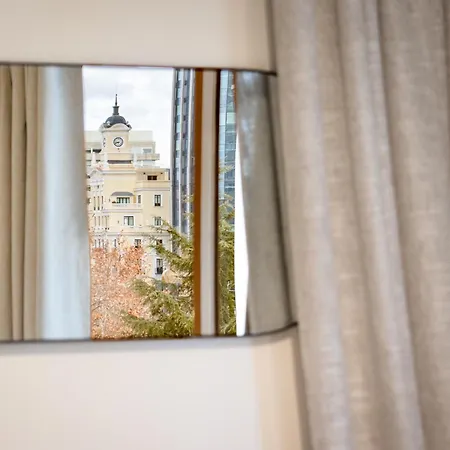 Best Location Puerta De Alcala Madrid Exterior photo