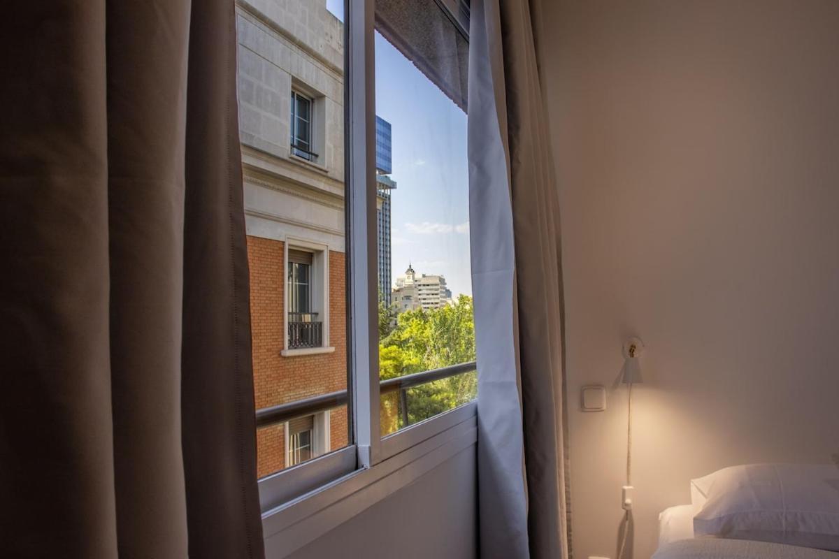 Location Puerta De Alcala Appartement *